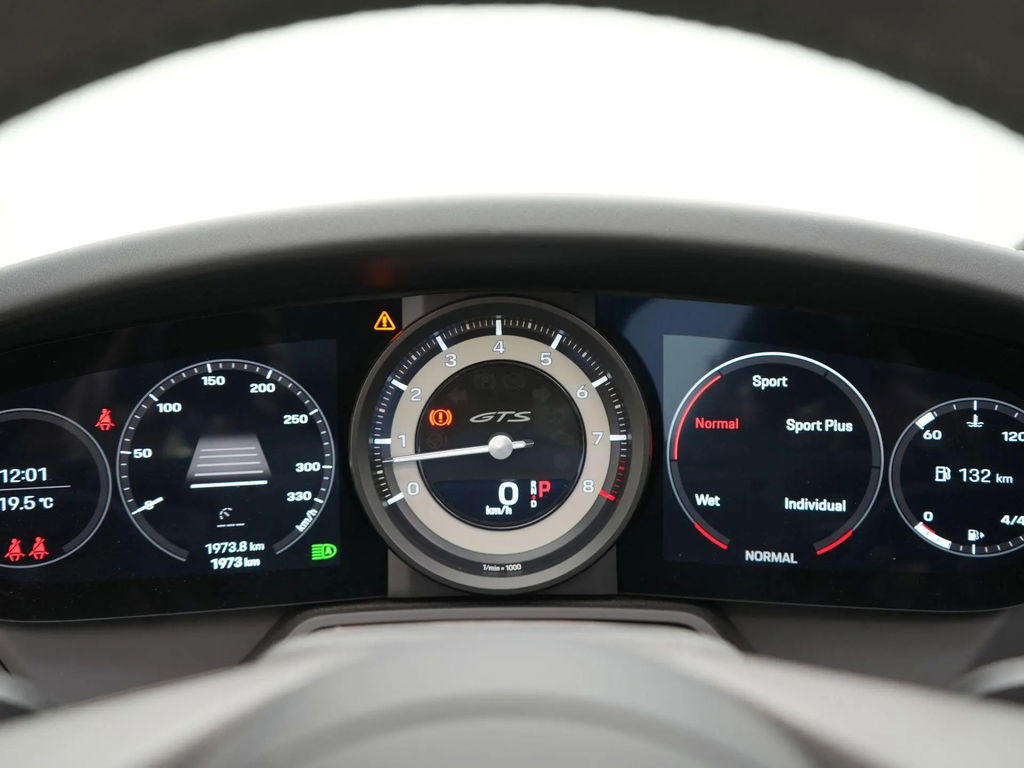 Porsche 992 Targa 4 GTS