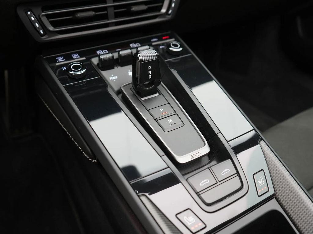 Porsche 992 Targa 4 GTS