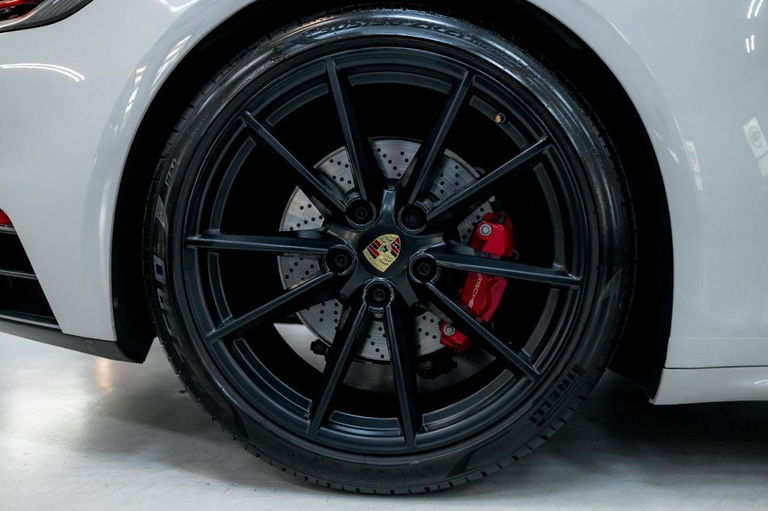 Porsche 992 Carrera S