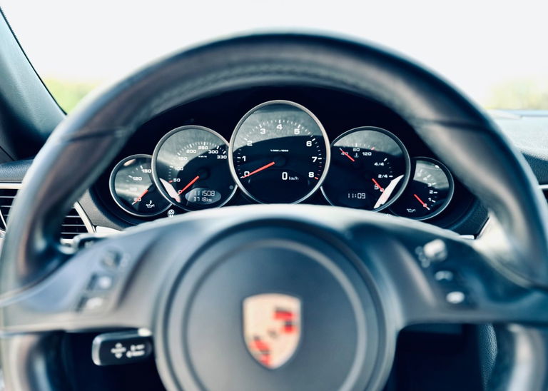 Porsche 997.2 Carrera GTS