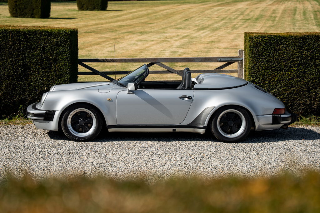 Porsche 911 Carrera 3.2 Speedster
