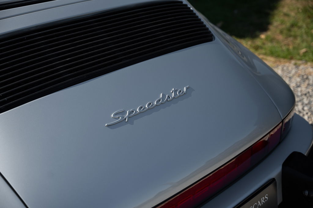 Porsche 911 Carrera 3.2 Speedster