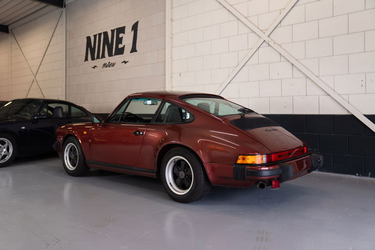 Porsche 911 Carrera 3.2