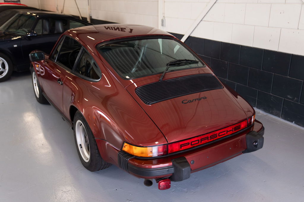 Porsche 911 Carrera 3.2