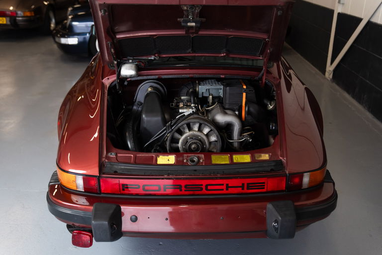 Porsche 911 Carrera 3.2