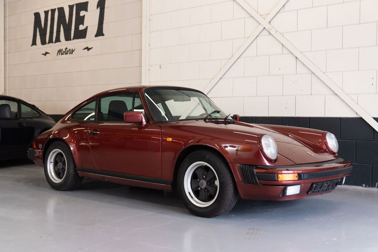 Porsche 911 Carrera 3.2