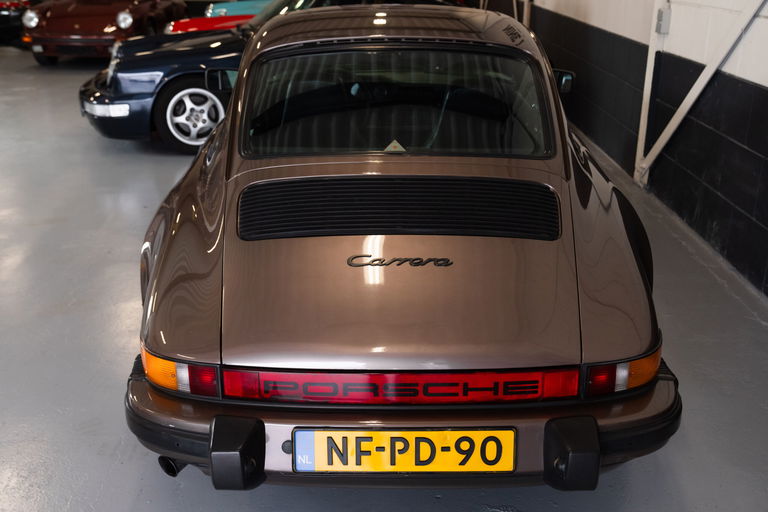 Porsche 911 Carrera 3.2