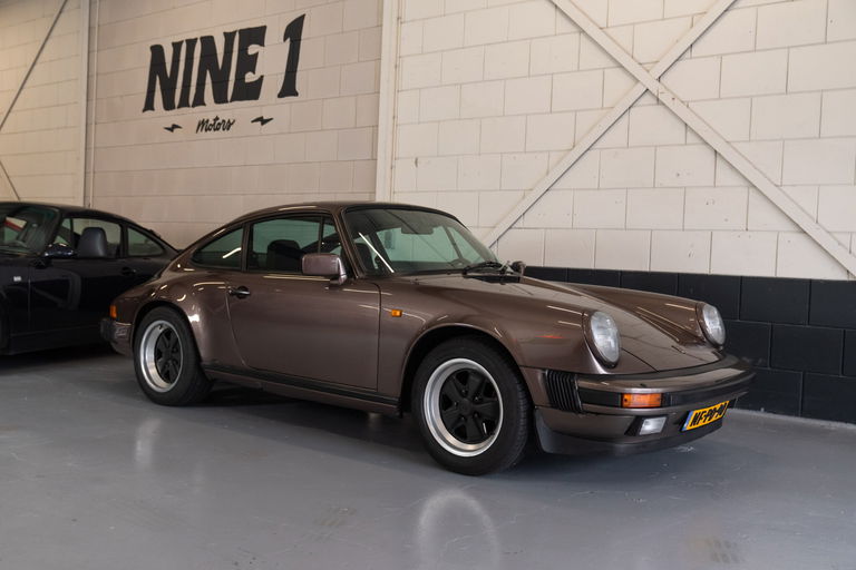 Porsche 911 Carrera 3.2