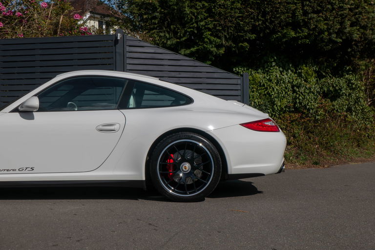 Porsche 997.2 Carrera GTS