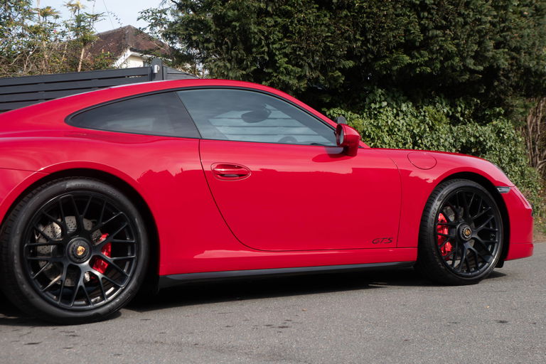 Porsche 991 Carrera GTS