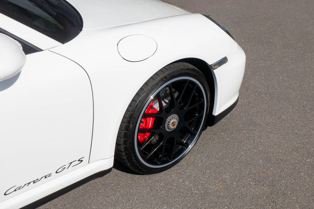 Porsche 997.2 Carrera GTS