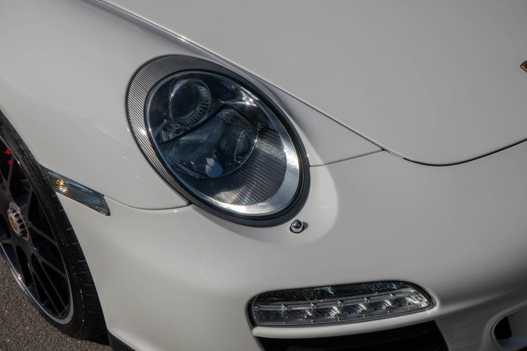 Porsche 997.2 Carrera GTS