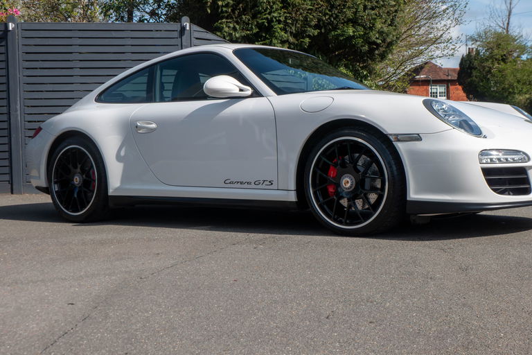 Porsche 997.2 Carrera GTS