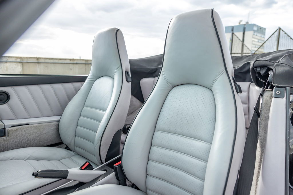 Porsche 964 Carrera 4