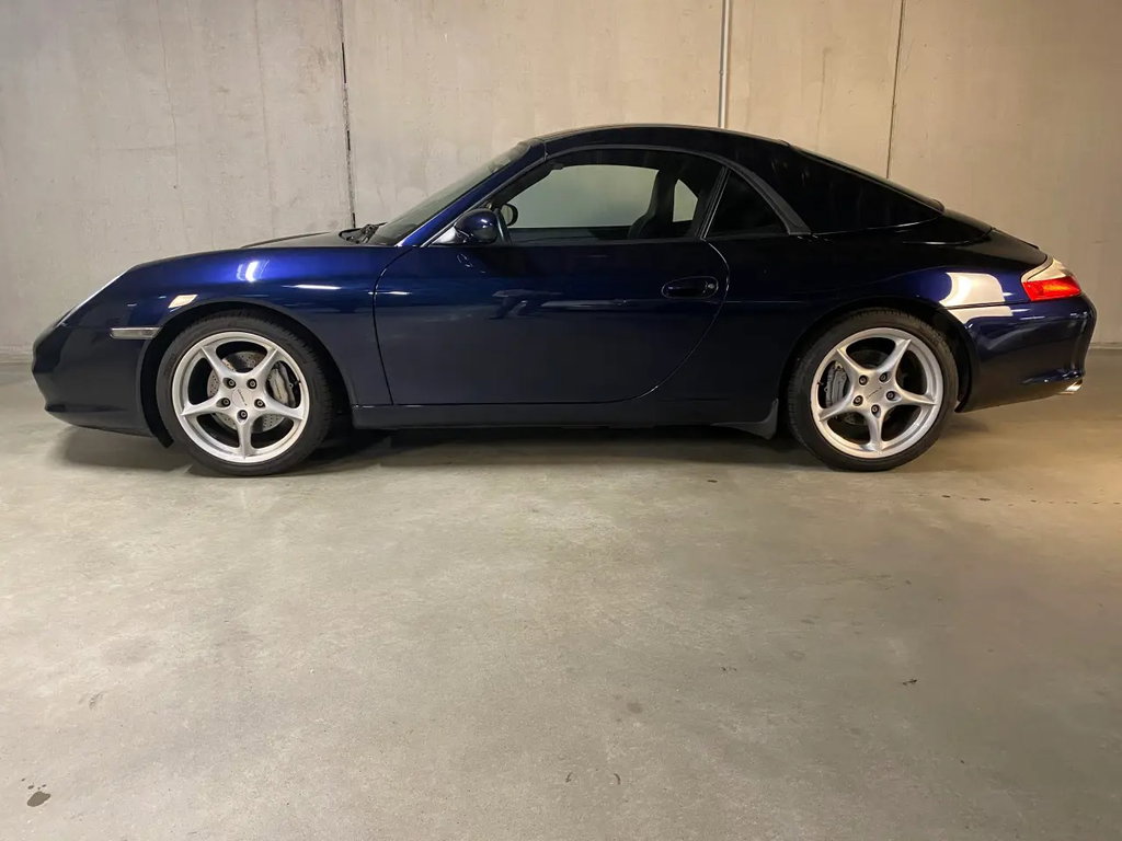 Porsche 996.2 Carrera 4