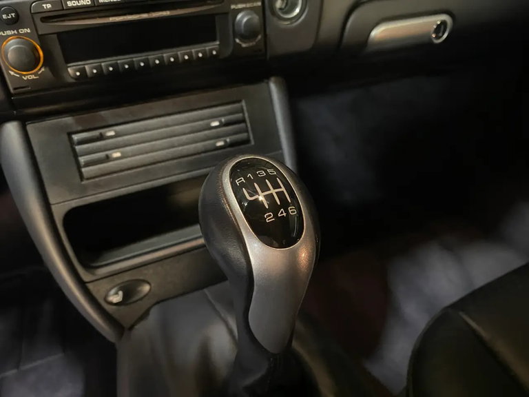 Porsche 996.2 Carrera 4