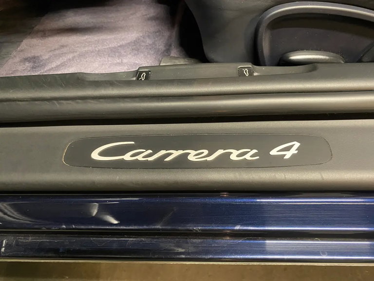 Porsche 996.2 Carrera 4