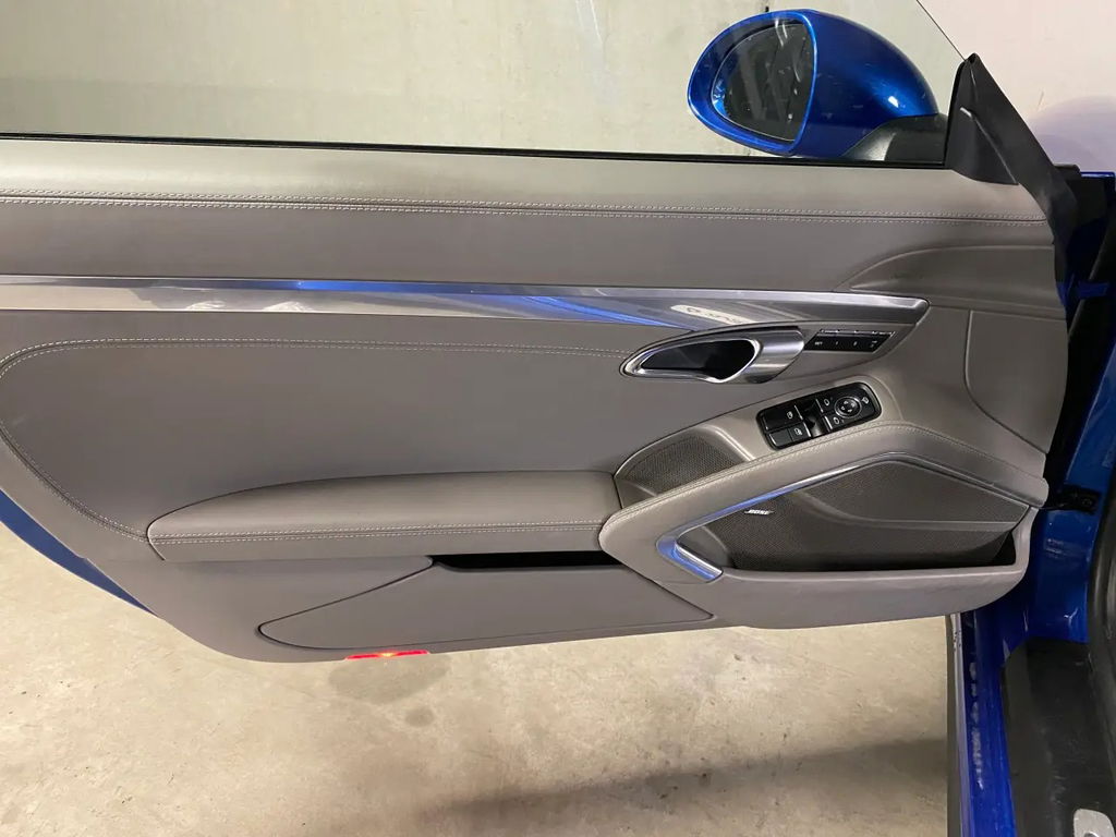 Porsche 991 Carrera 4