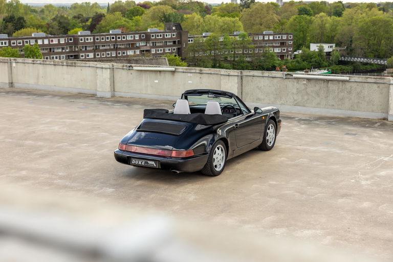 Porsche 964 Carrera 4