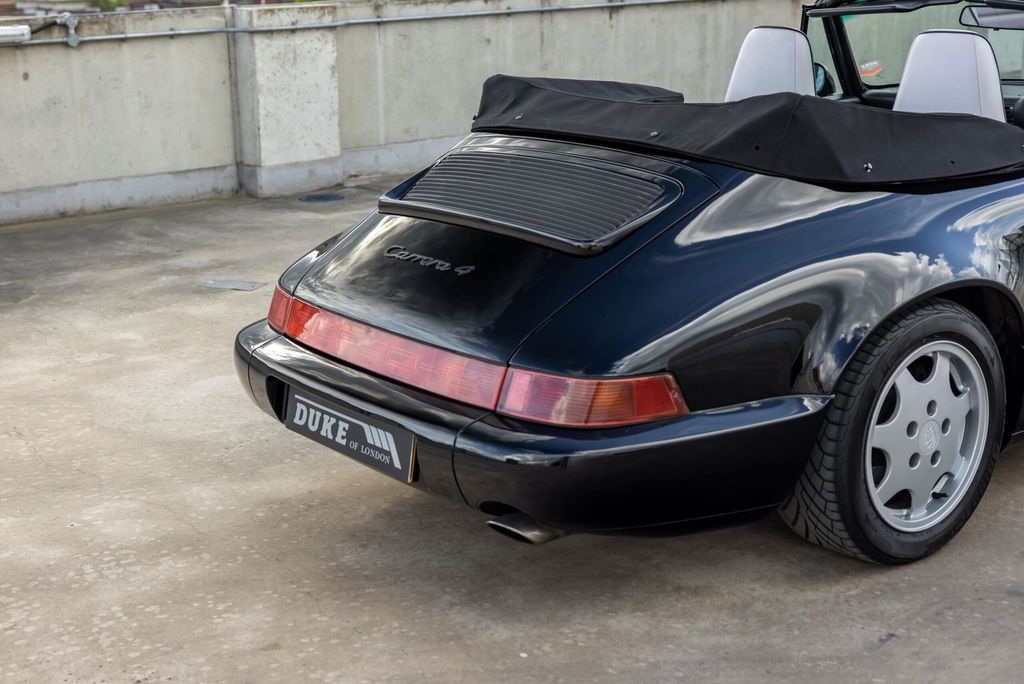 Porsche 964 Carrera 4