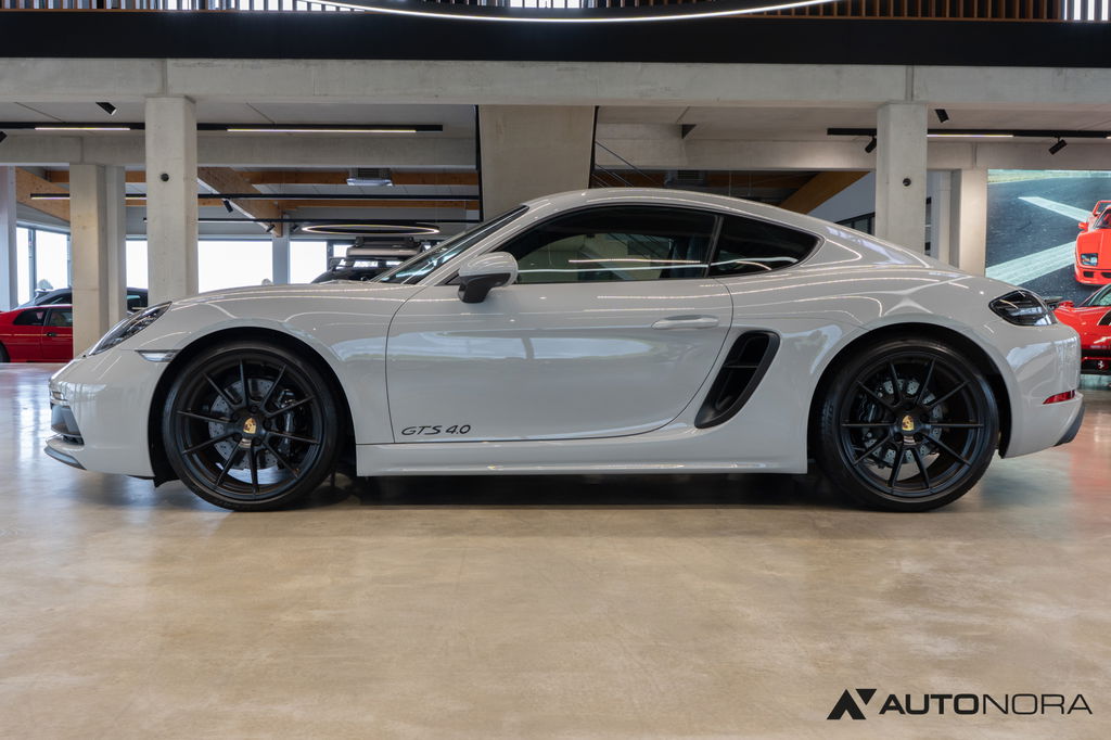 Porsche 718 Cayman GTS 4.0