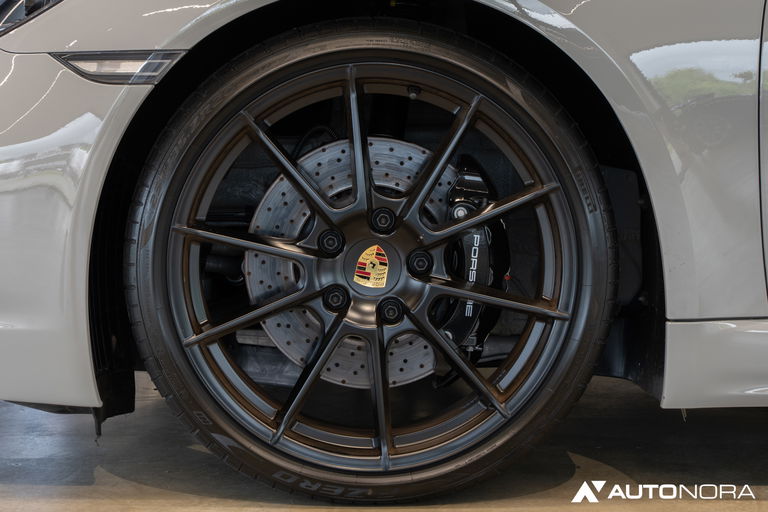 Porsche 718 Cayman GTS 4.0