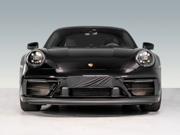Porsche 992 Carrera GTS
