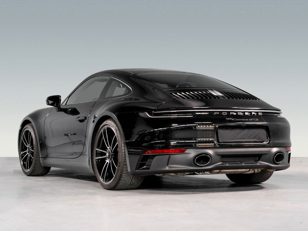 Porsche 992 Carrera GTS