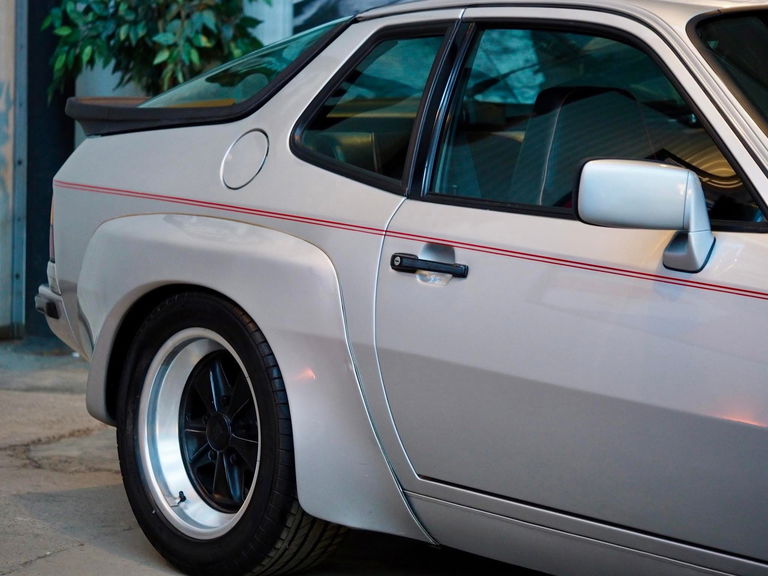 Porsche 924 Carrera GT