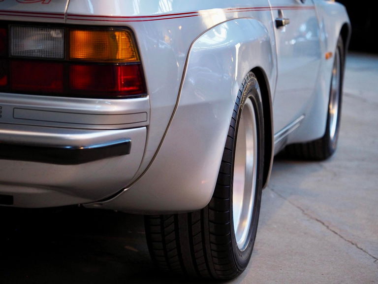 Porsche 924 Carrera GT