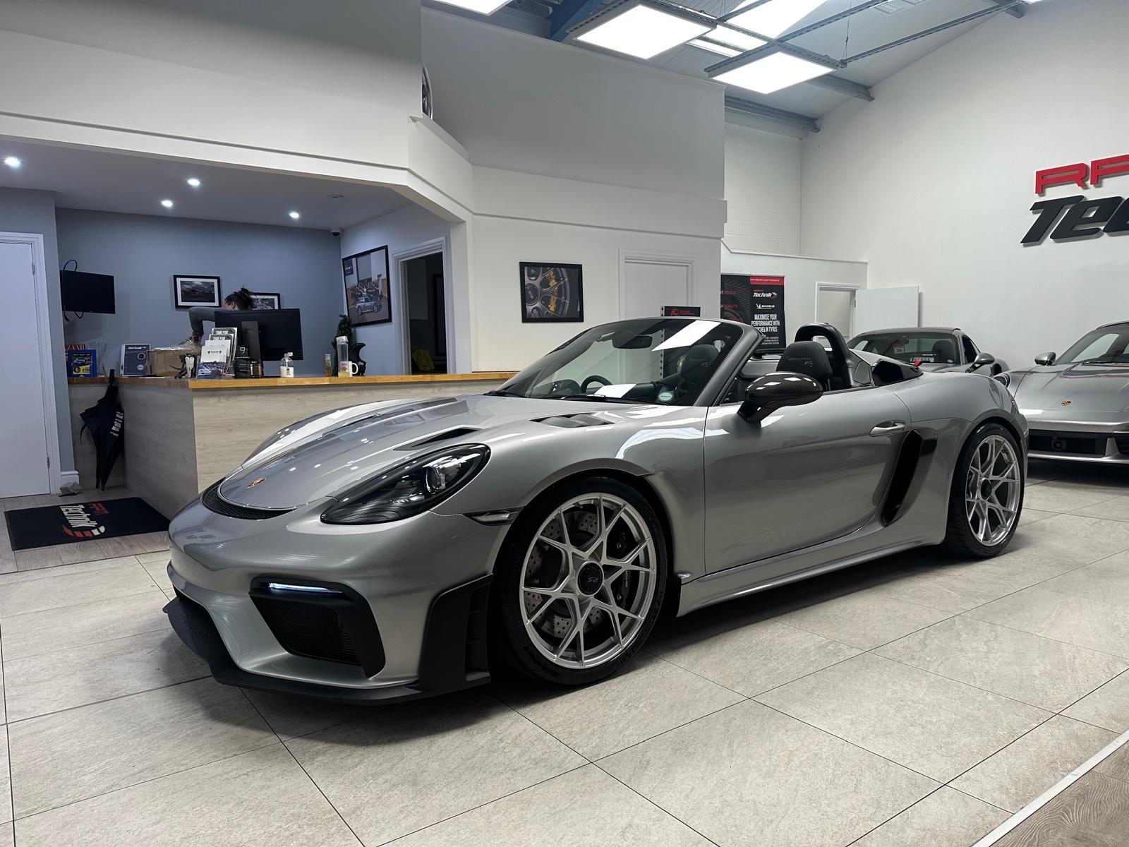 Porsche 718 Spyder RS 2024 - elferspot.com - Marketplace for