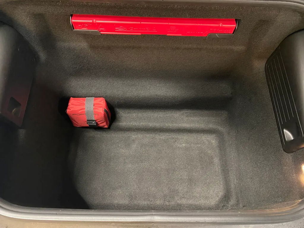 Porsche 718 Cayman S