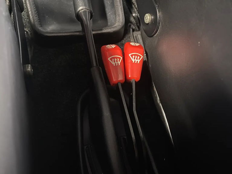 Porsche 911 Carrera 3.2 Speedster