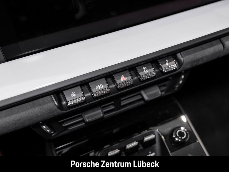 Porsche 992.2 Carrera GTS