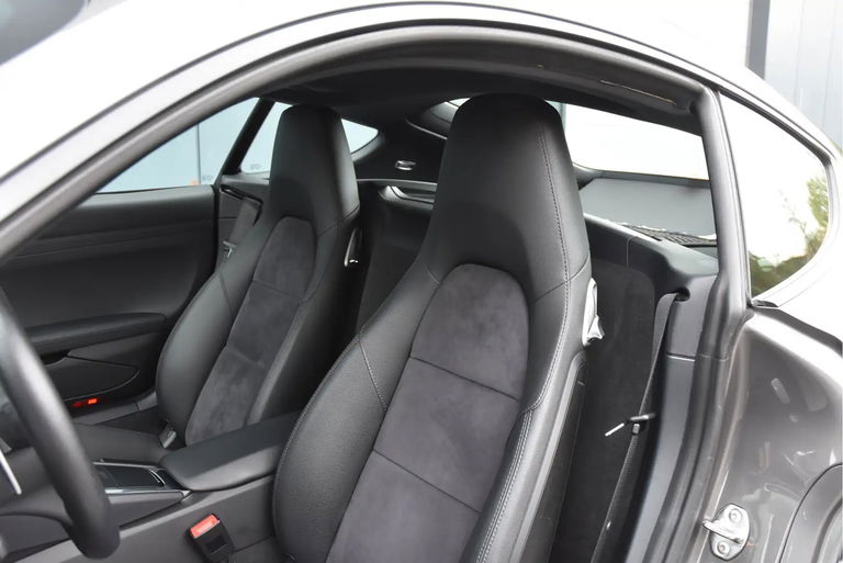 Porsche 981 Cayman S