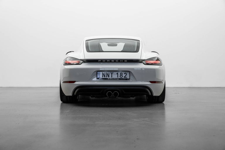 Porsche 718 Cayman