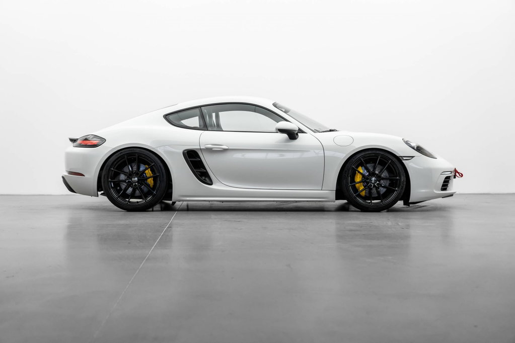Porsche 718 Cayman 2018 - elferspot.com - Marketplace for Porsche