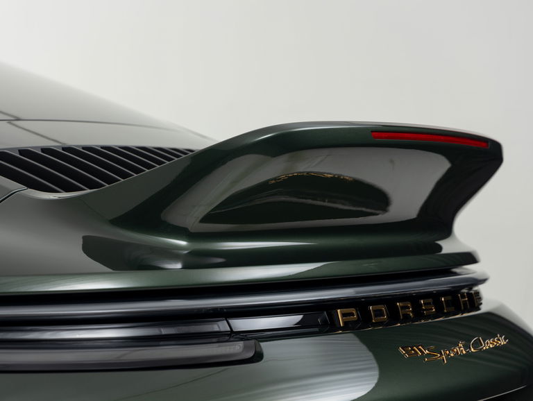 Porsche 992 Sport Classic