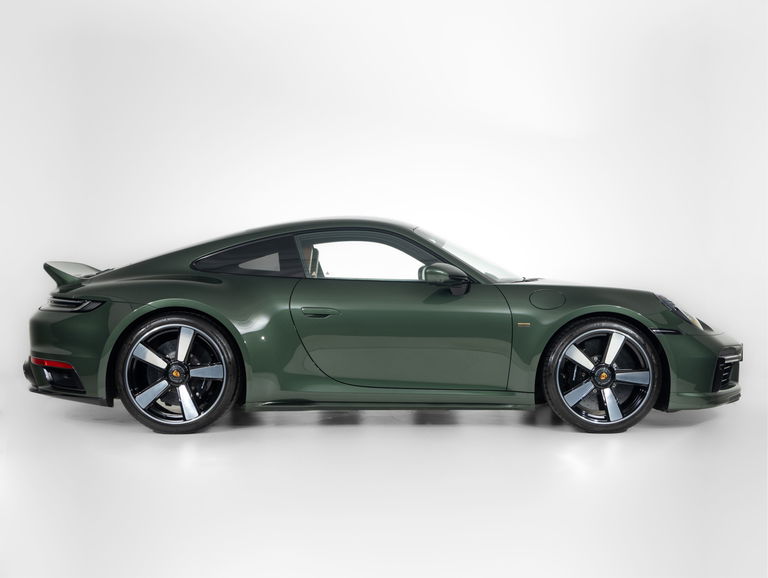 Porsche 992 Sport Classic