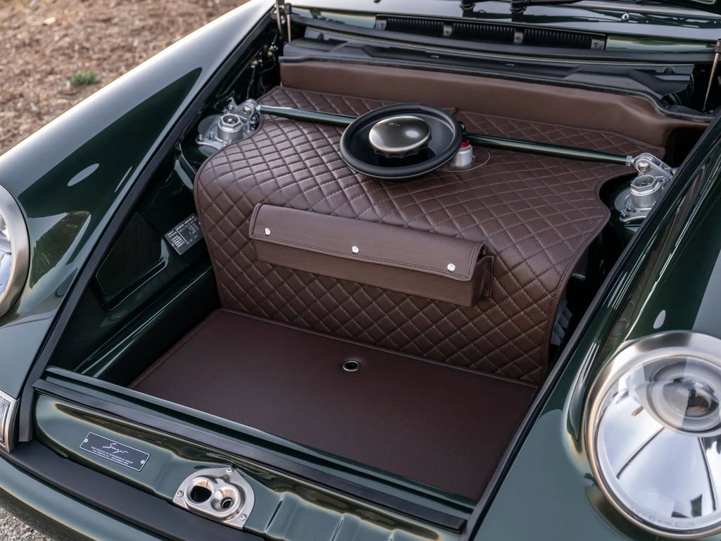 Porsche 911 Reimagined by Singer
