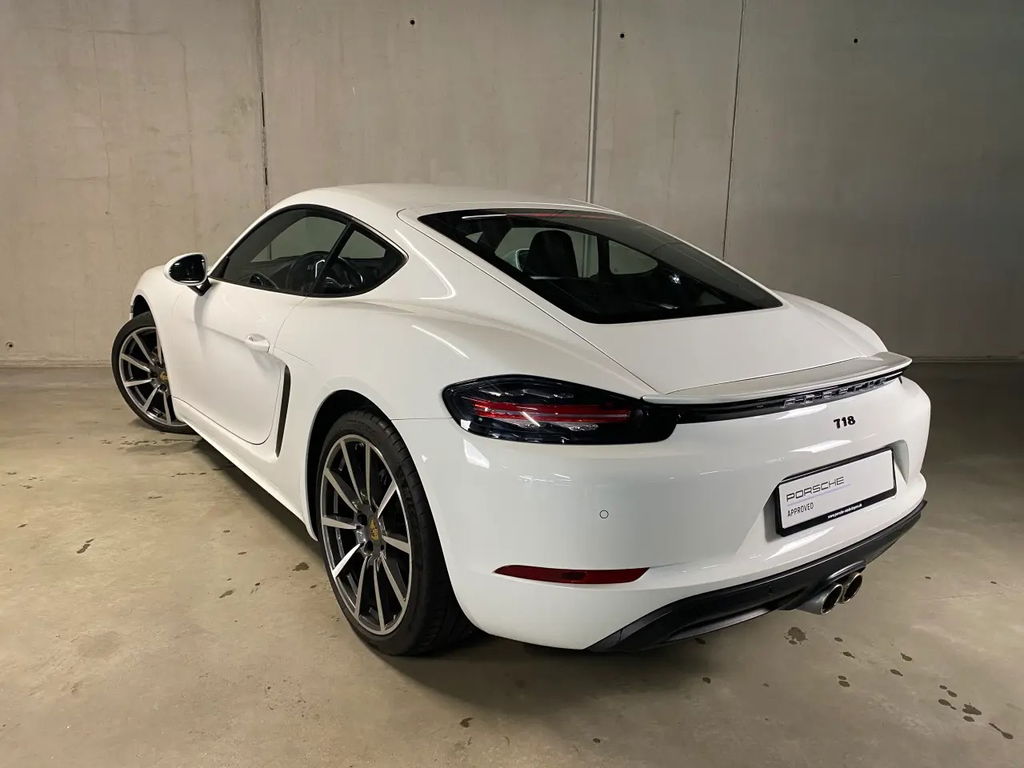 Porsche 718 Cayman