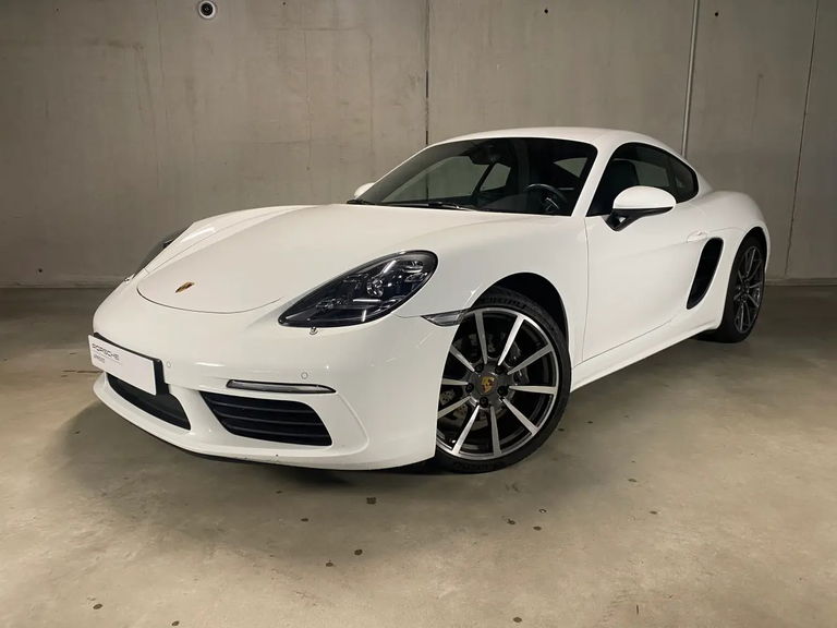 Porsche 718 Cayman