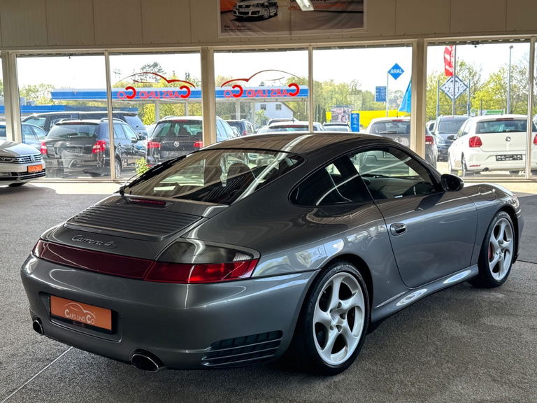 Porsche 996 Carrera 4S