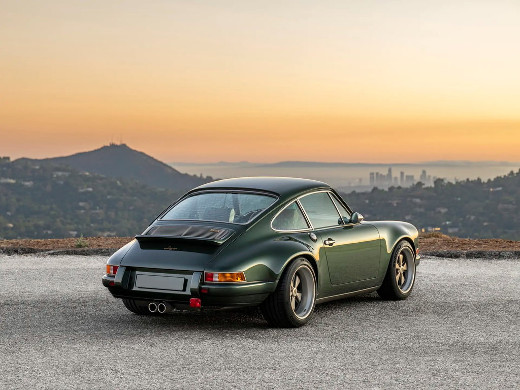 Porsche 911 Reimagined by Singer