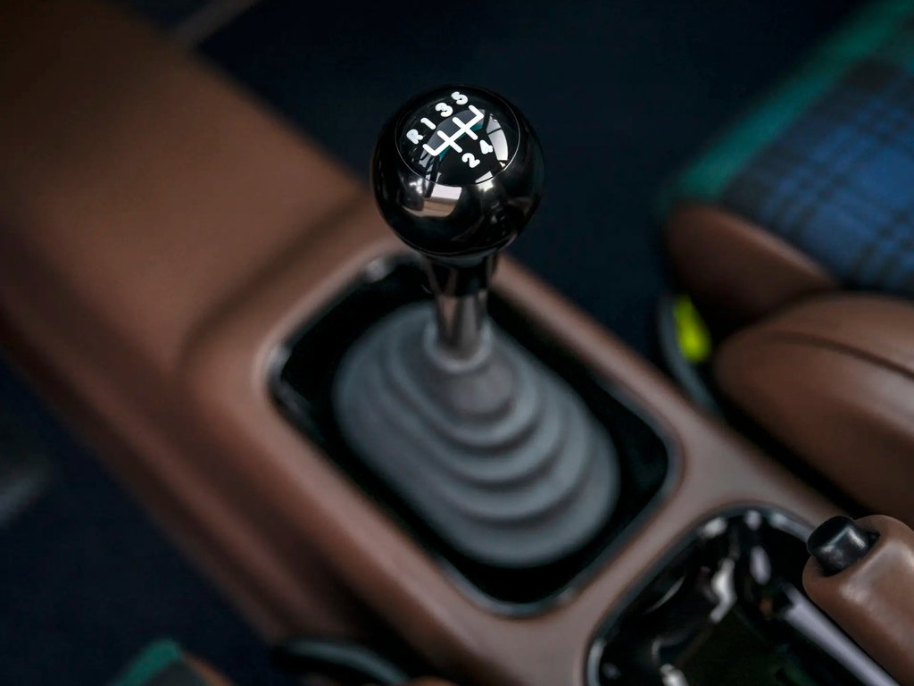 Porsche 911 Reimagined by Singer