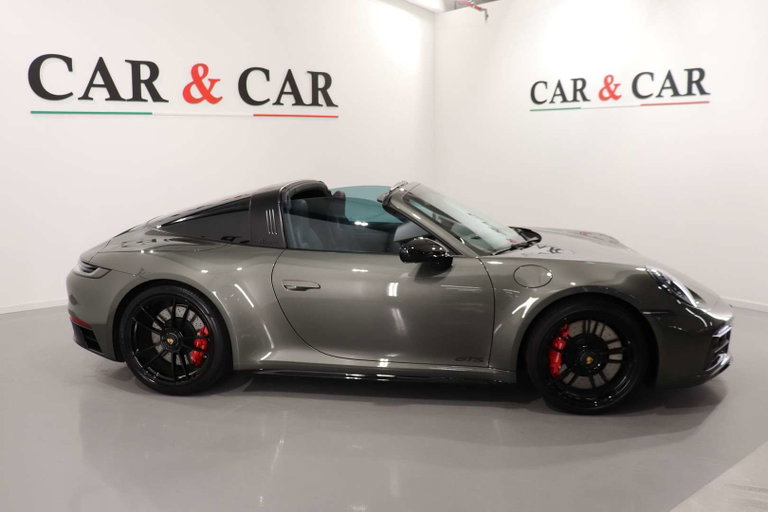 Porsche 992 Targa 4 GTS