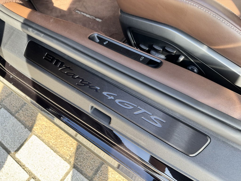 Porsche 992 Targa 4 GTS