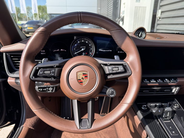 Porsche 992 Targa 4 GTS