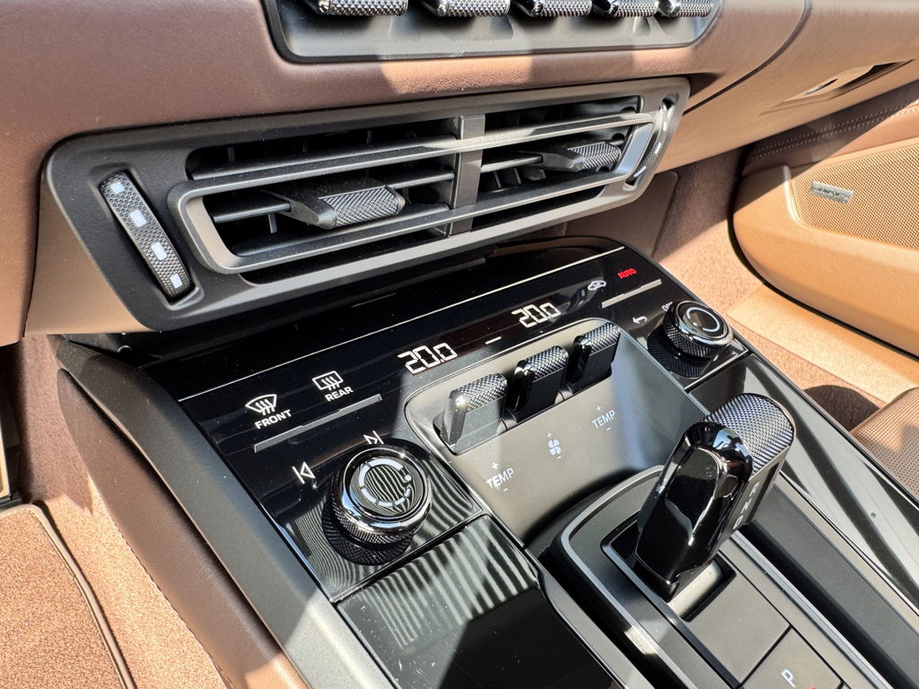 Porsche 992 Targa 4 GTS