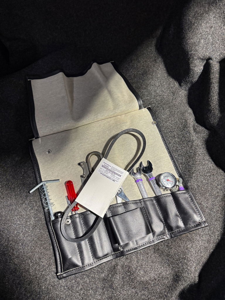 Porsche 911 Carrera 3.2 Speedster